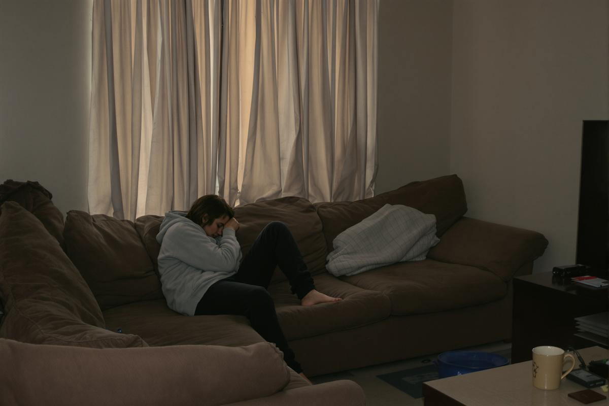 Psychologists warn: these 3 colors may reveal low self-esteem in you